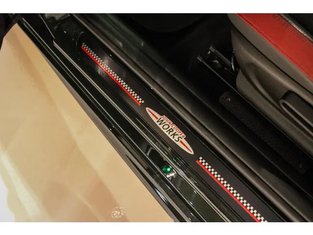 MINI Cooper Mini 2.0 John Works Chili 2020 Benzine 41