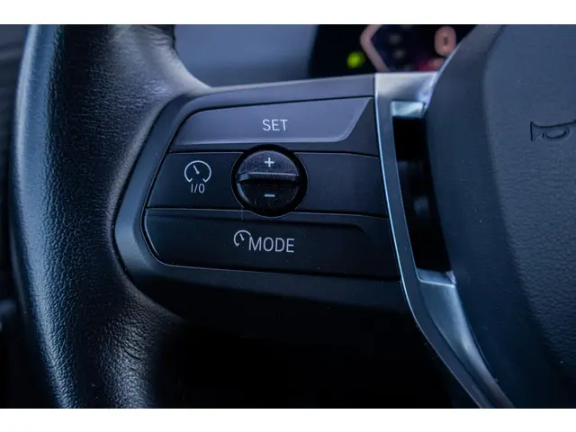 BMW X1 xDrive25e FACELIFT 2023 Hybride Benzine 24