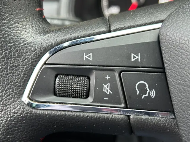 SEAT Ibiza 1.0 TSI FR Business Intense 2021 Benzine 27