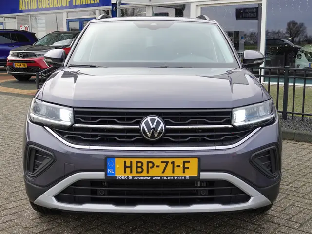 Volkswagen T-Cross 1.0 TSI Life Edition 2025 Benzine 12