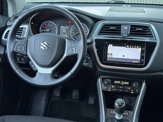 Suzuki S-Cross 1.4 Boosterjet Select 2019 Benzine 19