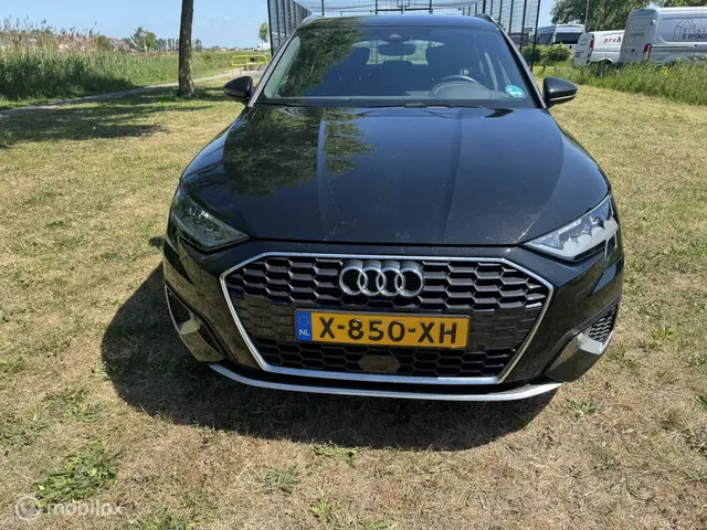 Audi A3 Sportback 35 TFSI Advanced edition 2023 Benzine 2