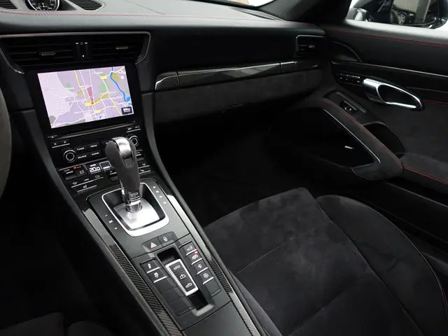 Porsche 911 Cabrio 3.0 Carrera 4 GTS 2017 Benzine 8