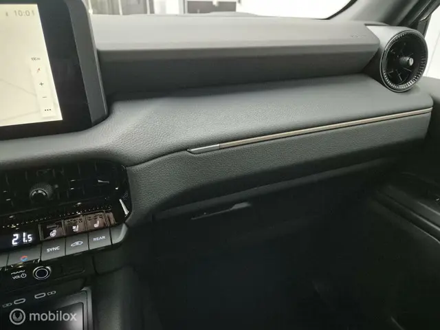 Toyota Land Cruiser 250 2.8 D-4D Executive 2024 Diesel 40