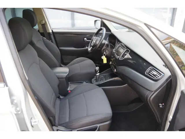 Kia Carens 1.6 GDi Business Pack 2013 Benzine 20