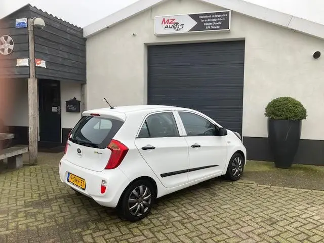 Kia Picanto 1.0 CVVT ISG Airco 2013 Benzine 4