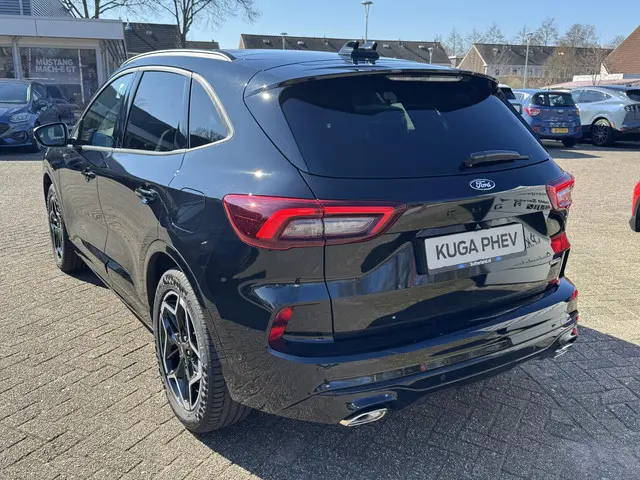 Ford Kuga 2.5 PHEV ST-Line X 2025 Hybride Benzine 5