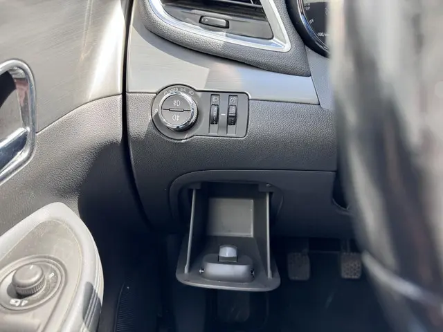 Opel Mokka 1.4 T Innovation 2016 Benzine 22