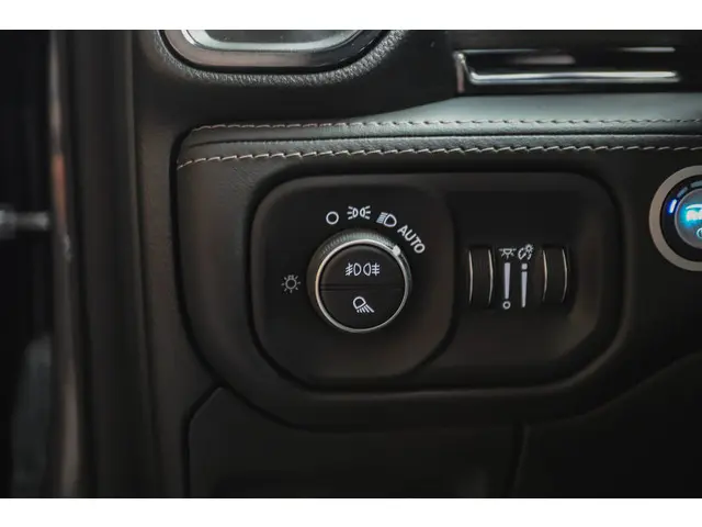 Dodge Ram 1500 5.7 V8 Limited 2024 LPG/Gas 20