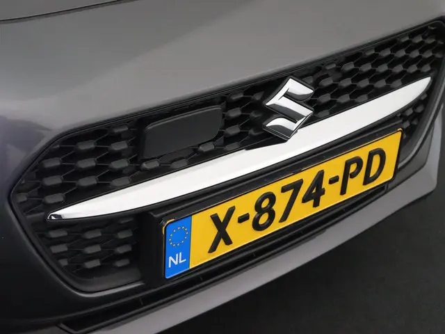 Suzuki Swift 1.2 Select Smart Hybrid 2024 Benzine 27