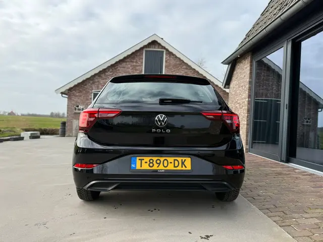 Volkswagen Polo 1.0 TSI Life 2023 104644km 2023 Benzine 4