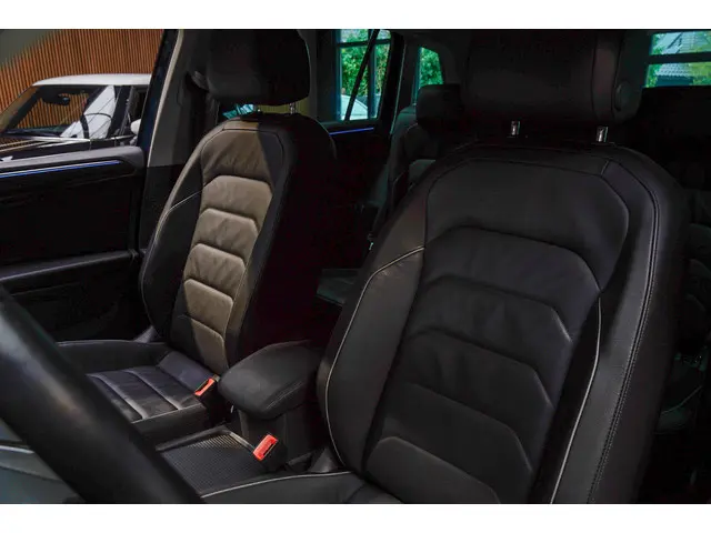 Volkswagen Tiguan 1.4 TSI eHybrid 2022 Hybride Benzine 13