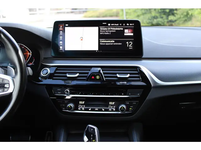 BMW 5 Serie Touring 520i 2022 Benzine 27