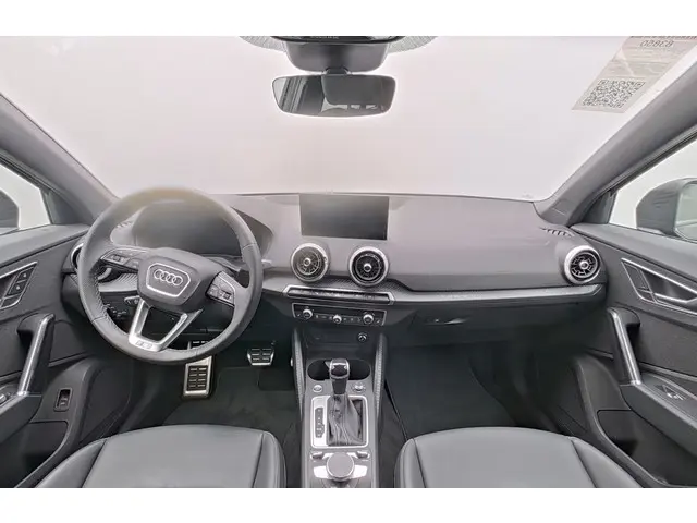 Audi Q2 35 TFSI S Edition 2023 Benzine 16