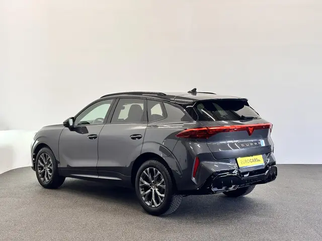 CUPRA Terramar 1.5 TSI e-Hybrid Business 2025 Benzine 10