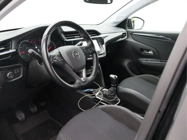 Opel Corsa 1.2 Elegance/ lage km/ zeer mooi! 2020 Benzine 16