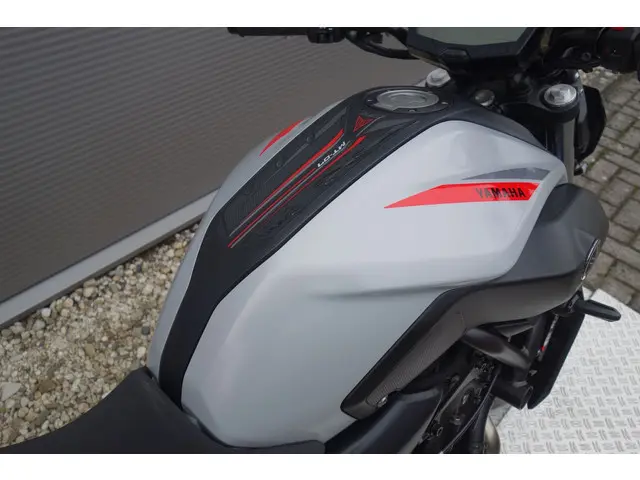 Yamaha MT 07 ABS 2019 Benzine 13