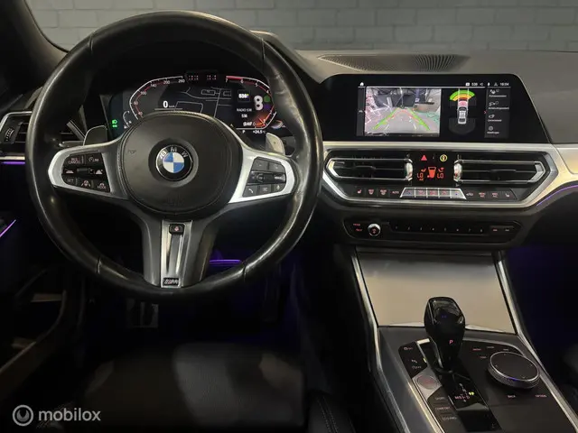 BMW 3 Serie M 320i xDrive High Executive 2019 Benzine 9