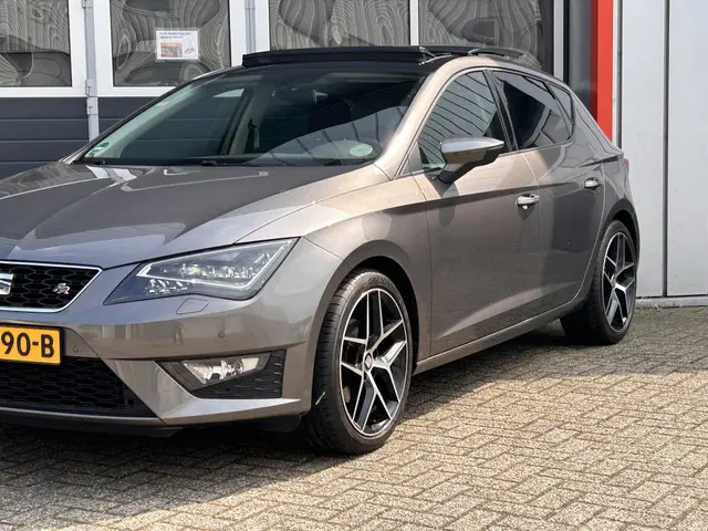 SEAT Leon 1.4 TSI FR 2016 Benzine 4