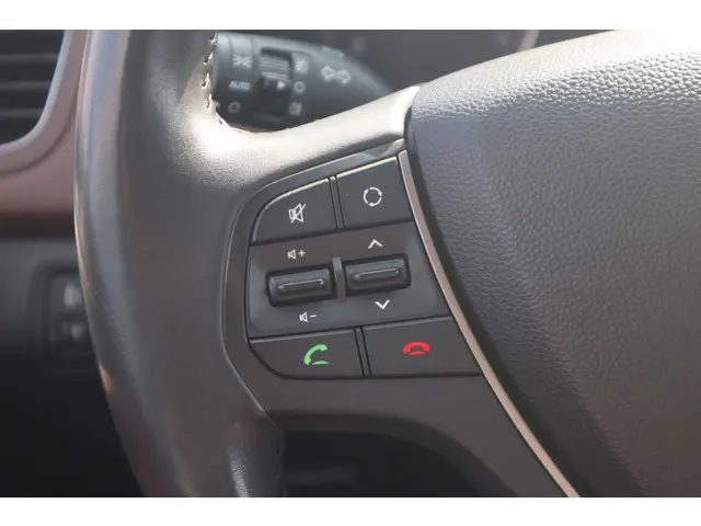 Hyundai i20 1.0 T-GDI Comfort 2018 Benzine 16