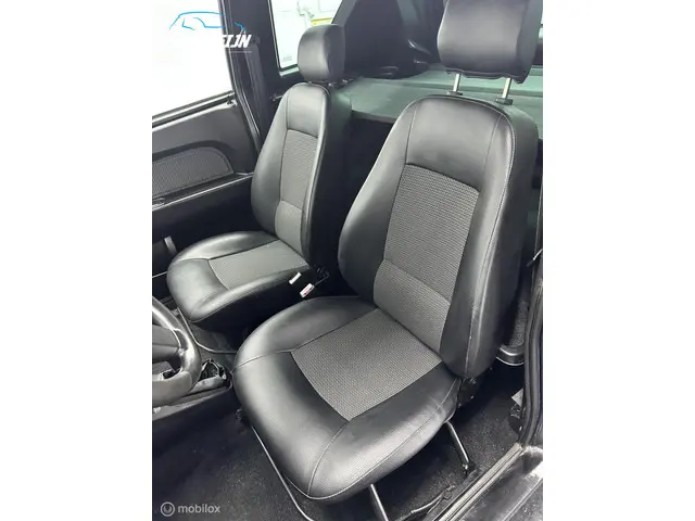 Aixam Crossline Brommobiel Limited | 32dkm 2013 Diesel 17