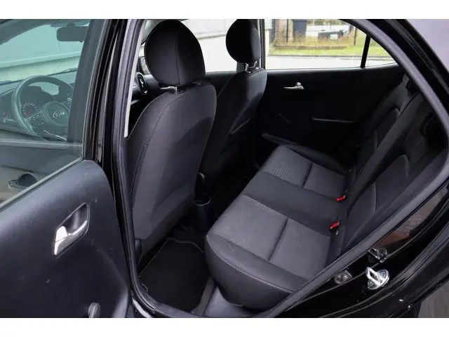 Kia Picanto 1.0 DPi ComfortLine 2021 Benzine 15