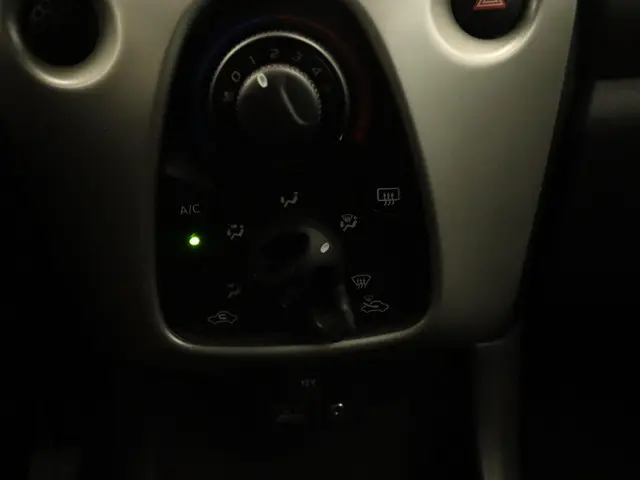 Citroën C1 1.0 e-VTi Feel 2014 Benzine 23