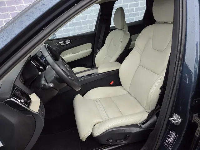 Volvo XC60 T5 Inscription 2018 Benzine 9