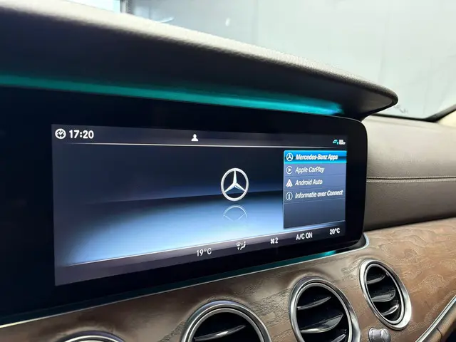 Mercedes-Benz E-Klasse 220 d Prestige Plus 2016 Diesel 20