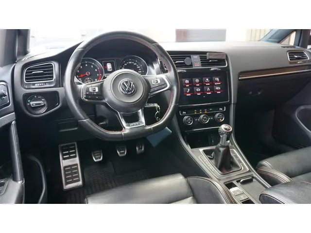 Volkswagen Golf 2.0 TSI 230pk GTI 2014 Benzine 9
