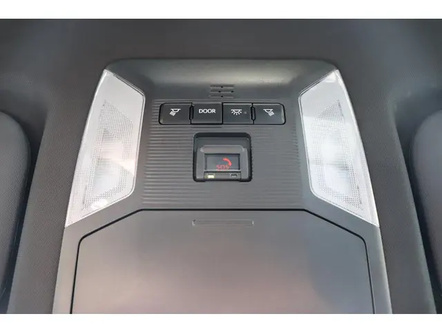 Toyota RAV4 2.5 Hybrid Bi-Tone, 2020 Hybride Benzine 31