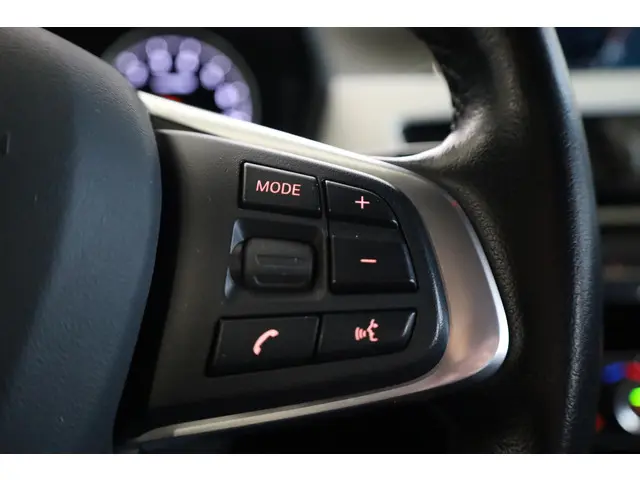 BMW X2 sDrive18i 2019 Benzine 23