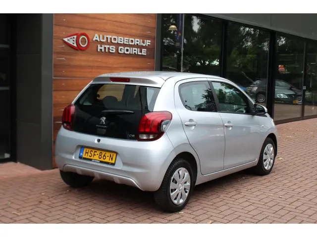 Peugeot 108 1.0 e-VTi Active 2015 Benzine 4