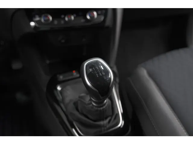 Opel Corsa 1.2 Turbo 100 Ultimate 2023 Benzine 42