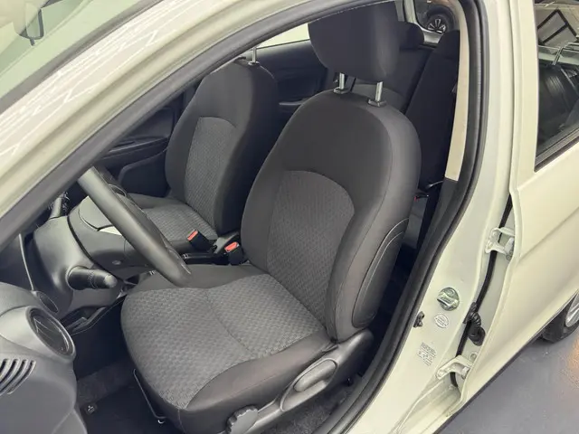 Mitsubishi Space Star 1.0 Cool+ - Airco - APK 2019 Benzine 9