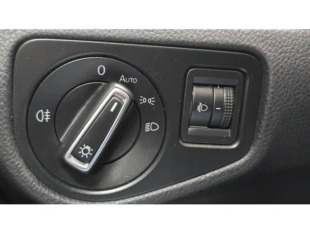 Volkswagen Golf 1.0 TSI Virtual Cockpit 2017 Benzine 24