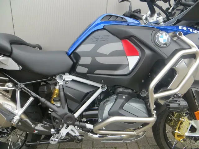 BMW R 1250 GS Adventure Rallye 2024 Benzine 5