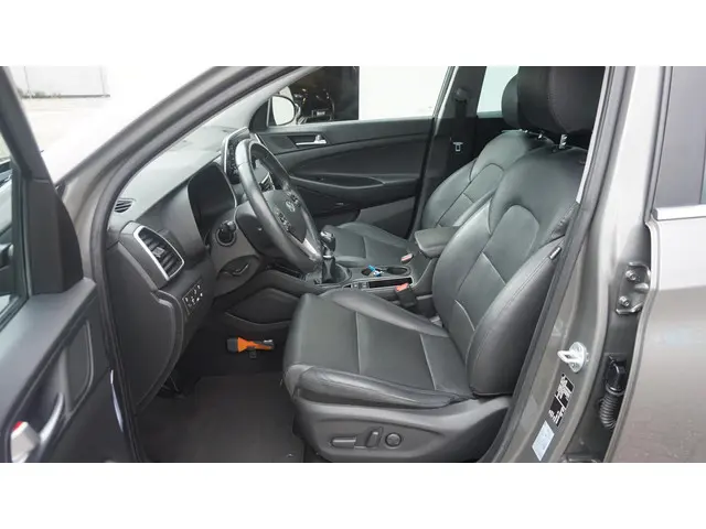 Hyundai Tucson 1.6 GDI Premium 2019 Benzine 11