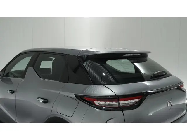DS DS 3 Crossback PureTech 100 Montmartre 2022 Benzine 52