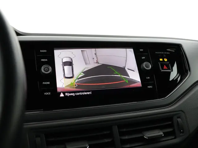 Volkswagen Polo 1.0 TSI 95pk DSG R-Line 2023 Benzine 7