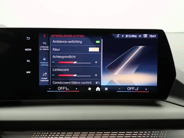 BMW 1 Serie 5-deurs M135i xDrive 2025 Benzine 16