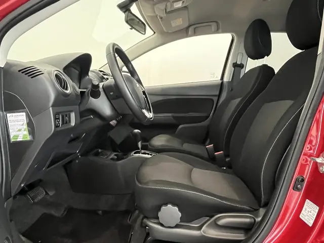 Mitsubishi Space Star 1.2 Dynamic 2024 Benzine 22