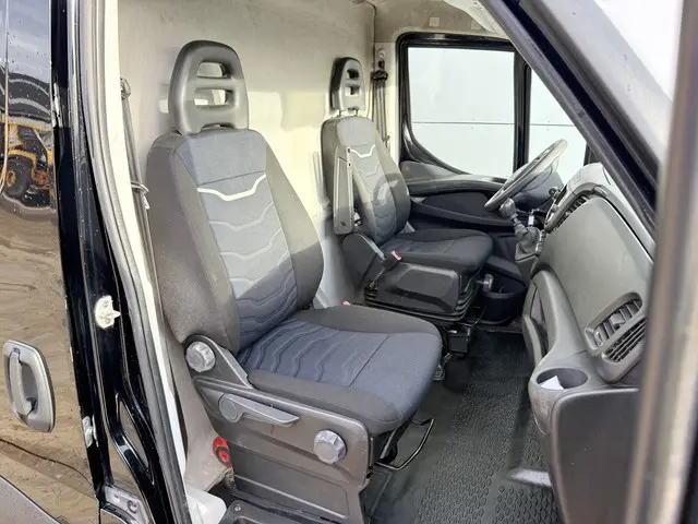 Iveco Daily 35S18 3.0 2020 Diesel 8