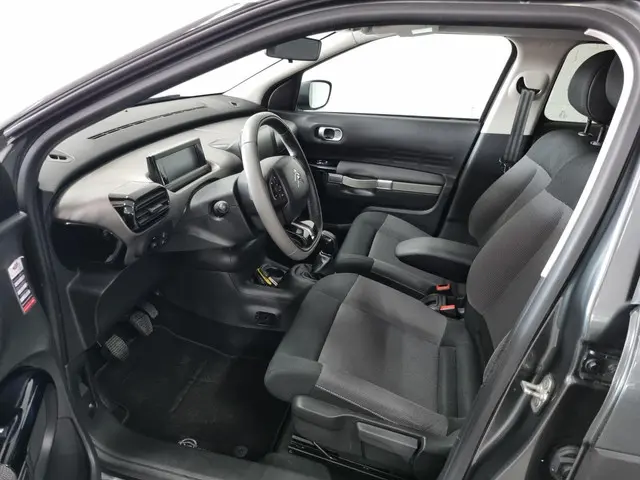 Citroën C4 Cactus 1.2 VTi Shine / Trekhaak 2015 Benzine 10