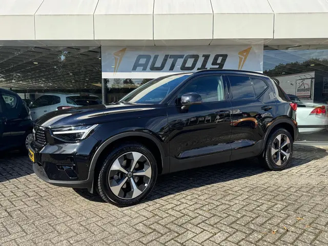 Volvo XC40 2.0 B4 Plus Dark 2024 Hybride Benzine