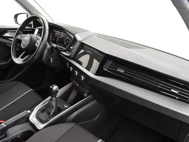 Audi A1 Sportback 25 TFSI 95pk Pro Line 2023 Benzine 27