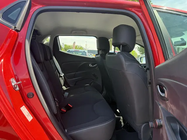 Renault Clio 0.9 TCe Limited 2016 Benzine 9