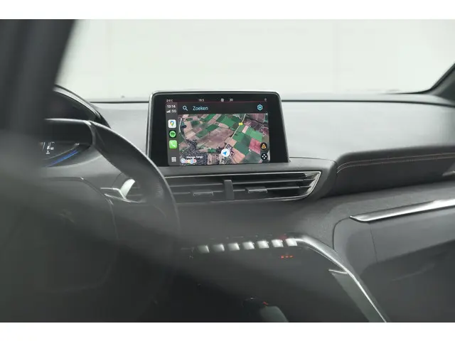 Peugeot 3008 1.6 PureTech 180 GT Line 2019 Benzine 70