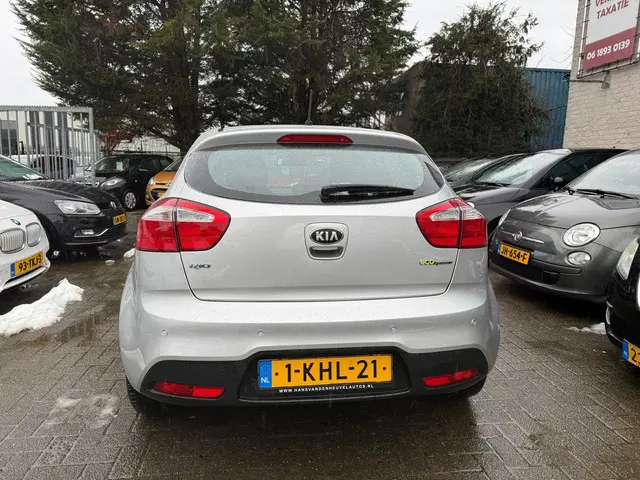Kia Rio 1.2 CVVT Comfort Pack, APK 08/26 2013 Benzine 4