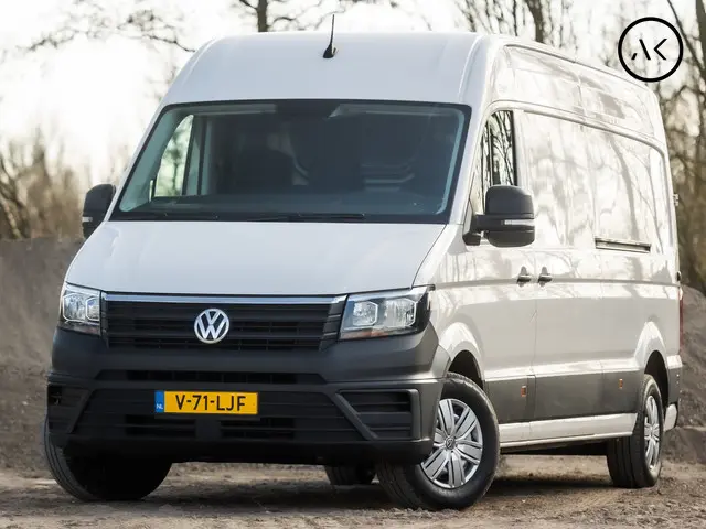 Volkswagen Crafter 35 2.0 TDI L4H3 2022 Diesel